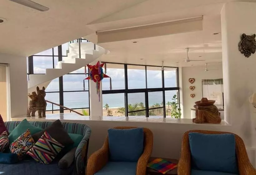 Aamiaismajoitus (B&B) Villa Siempre Domingo