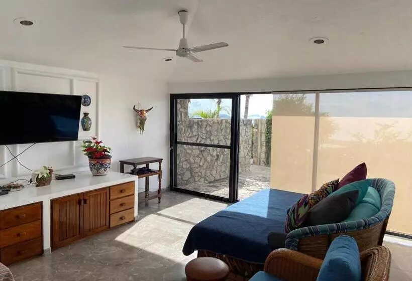 Aamiaismajoitus (B&B) Villa Siempre Domingo