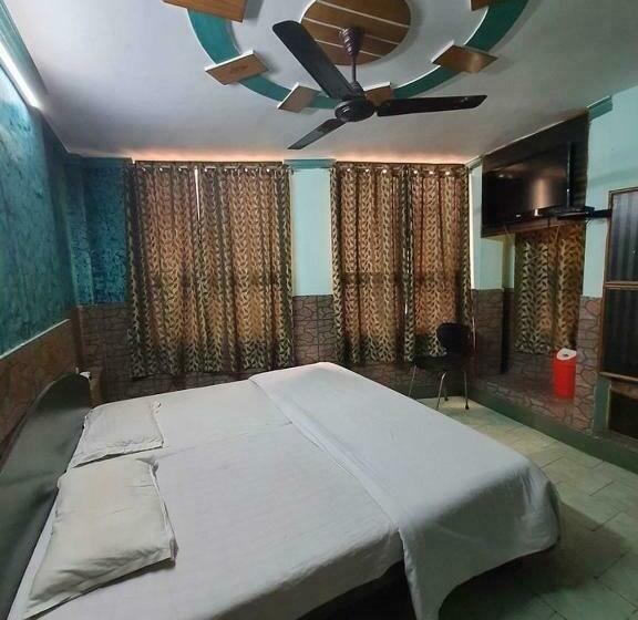 ホテル Pop 89652  Grand