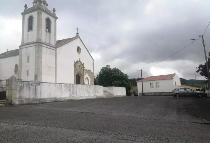 Majatalo Adega Residências Artísticas   Perto De Lisboa