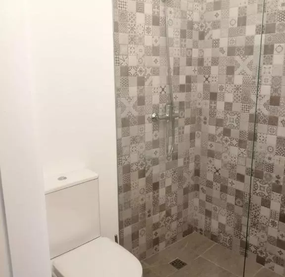 Majatalo Adega Residências Artísticas   Perto De Lisboa