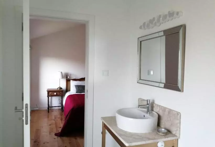 Majatalo Adega Residências Artísticas   Perto De Lisboa