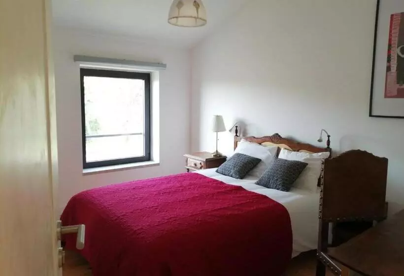 Majatalo Adega Residências Artísticas   Perto De Lisboa