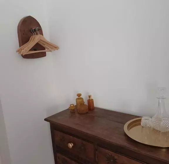 Majatalo Adega Residências Artísticas   Perto De Lisboa