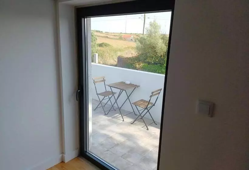 Majatalo Adega Residências Artísticas   Perto De Lisboa