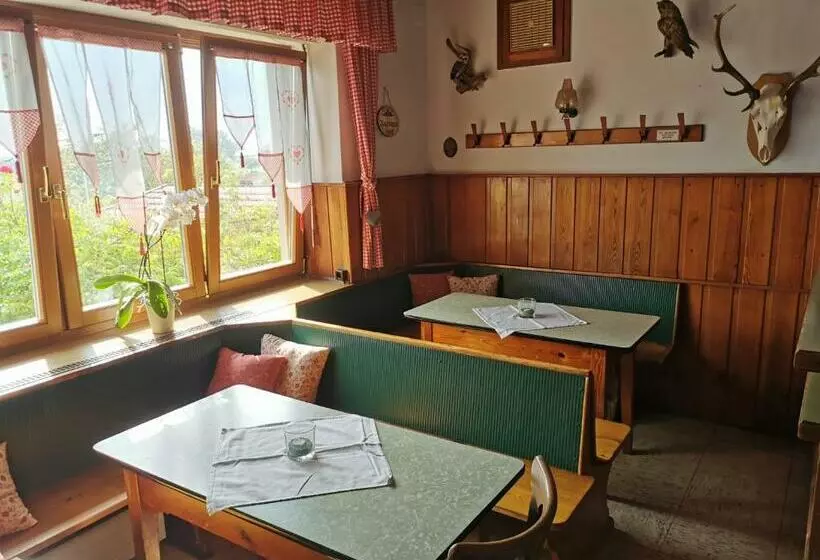 Majatalo Landrasthaus Maria Bild