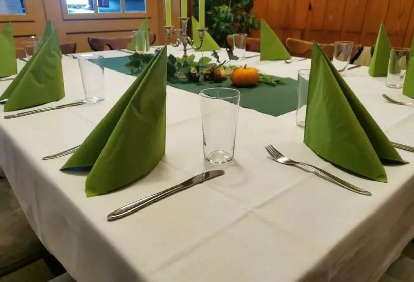 Majatalo Landrasthaus Maria Bild