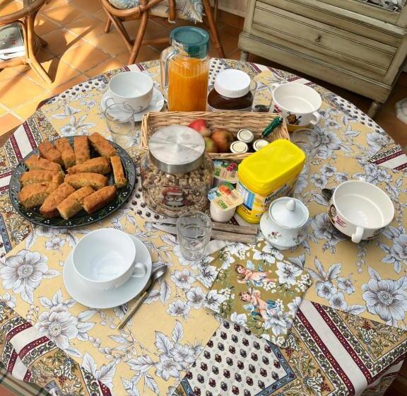 펜션 Le Mas De Retheuil