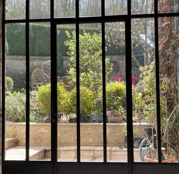 Majatalo Le Mas De Retheuil