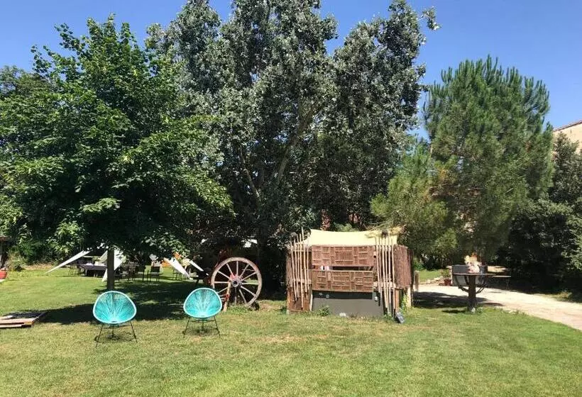 Lomakeskus Les Robinsonades