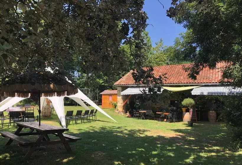 Lomakeskus Les Robinsonades