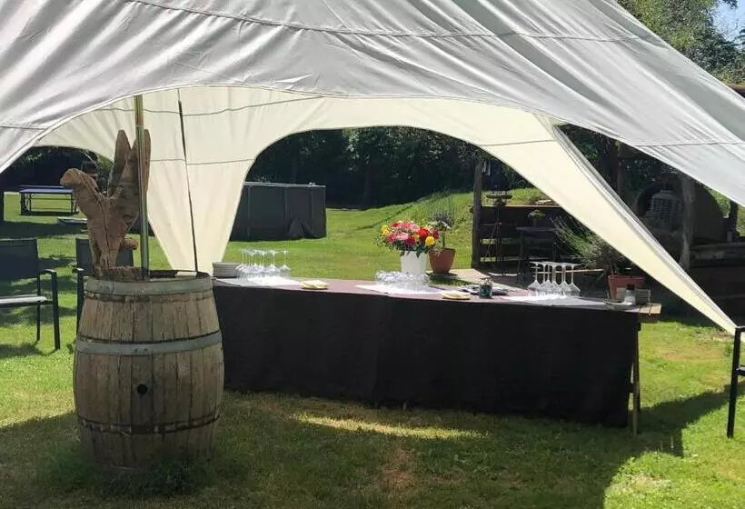 Lomakeskus Les Robinsonades