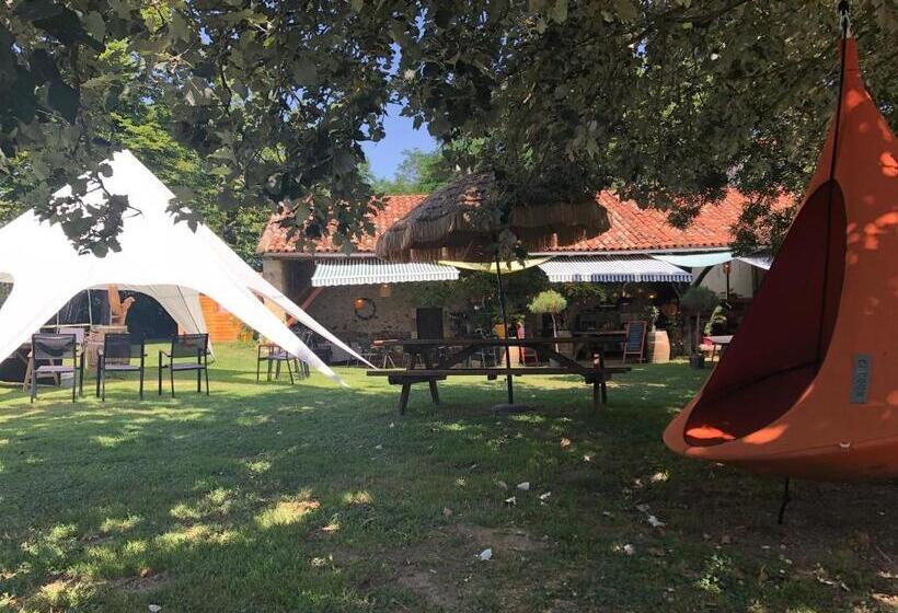 渡假胜地  Les Robinsonades