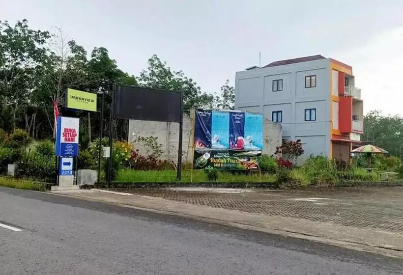 Urbanview Hotel Belitung Lodge Resto & Club House By Reddoorz