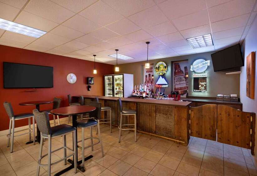 Bakken Airport Xwa Hotel & Studios