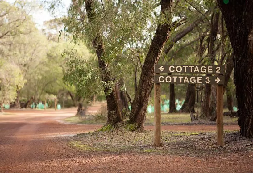 Bussells Bushland Cottages