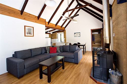 Bussells Bushland Cottages