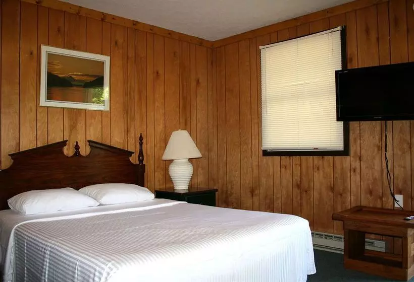 Chestnut Grove Resort