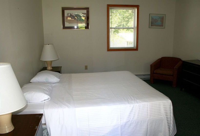 Chestnut Grove Resort