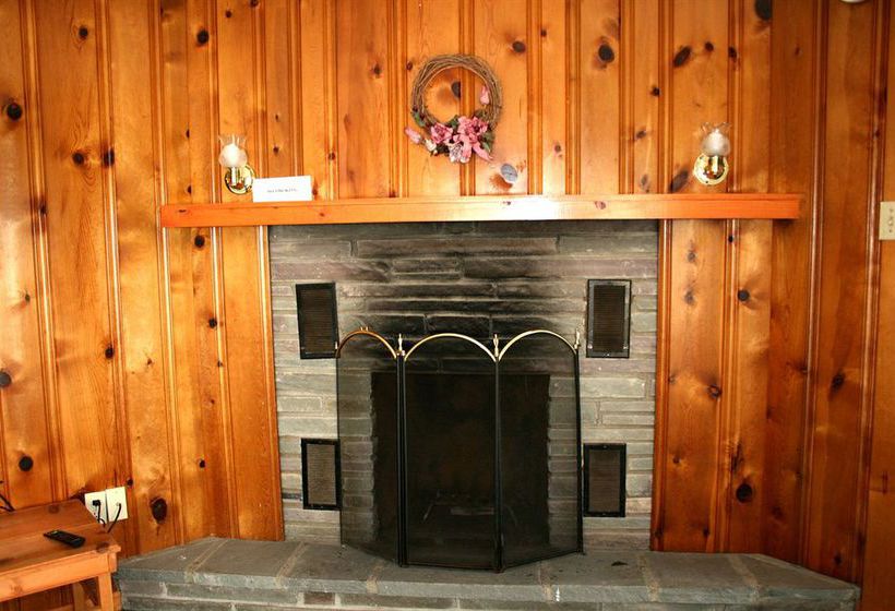 Chestnut Grove Resort