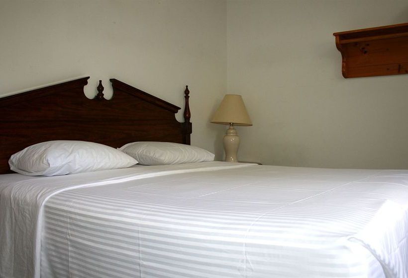 Chestnut Grove Resort