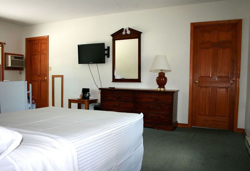 Chestnut Grove Resort