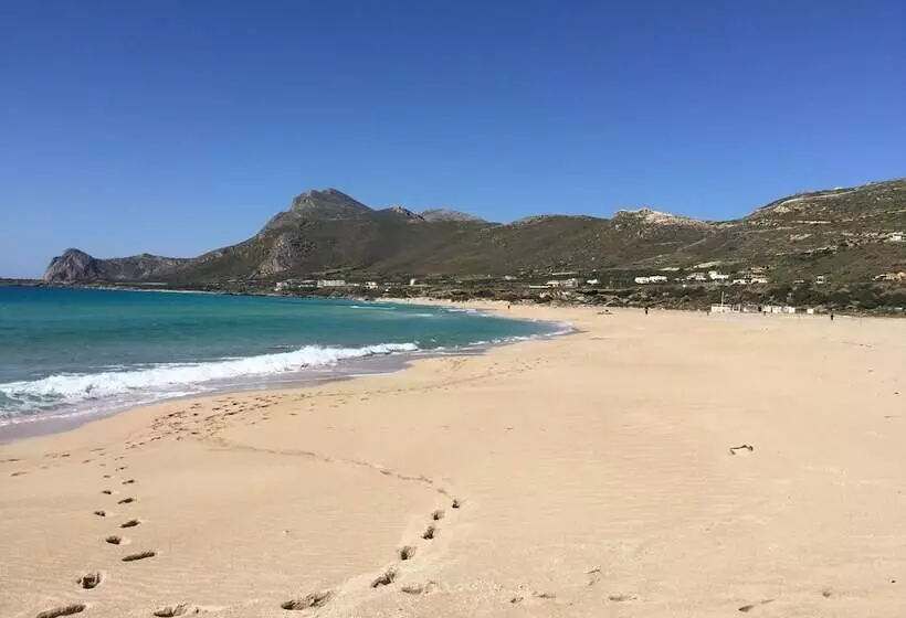 Falassarna Beach Studios&apartments