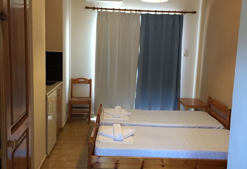 Falassarna Beach Studios&apartments