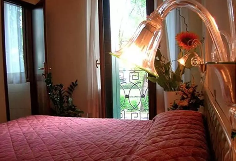 酒店 Alla Villa Fini