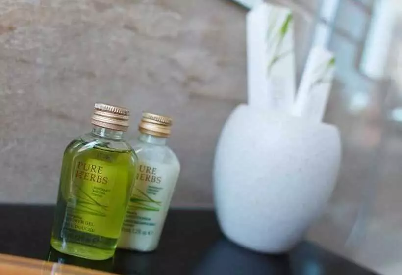 Otel Bistrik City Center