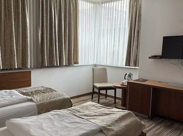 Otel Bistrik City Center