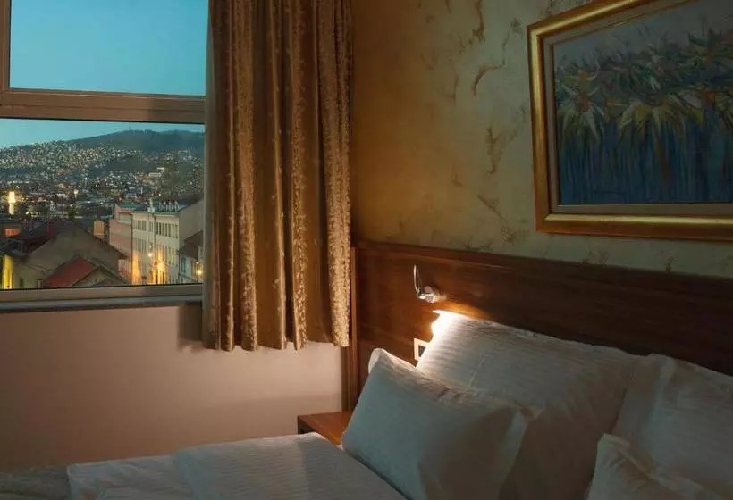 Otel Bistrik City Center