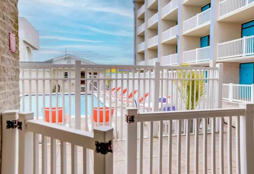 Hotelli Casablanca Oceanside Inn