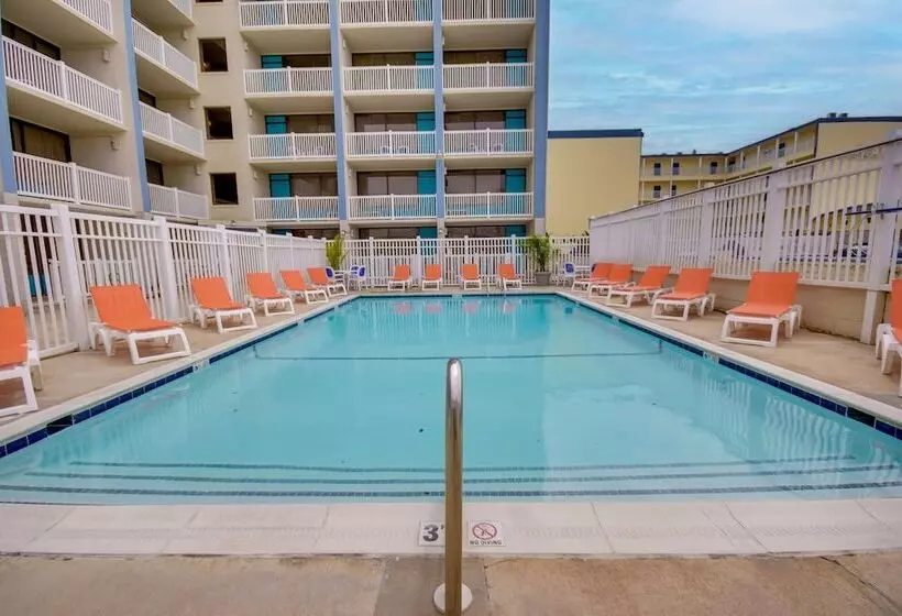 Hotelli Casablanca Oceanside Inn