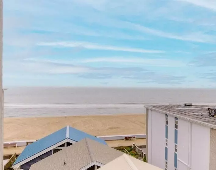 Hotelli Casablanca Oceanside Inn