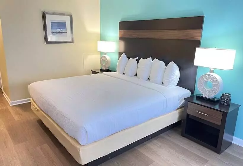 Hotelli Casablanca Oceanside Inn