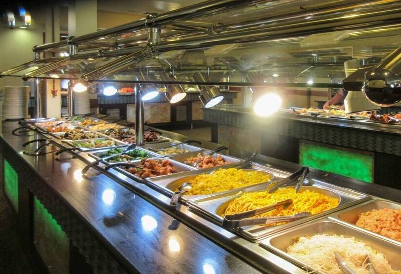 Clarion Hotel & Suites