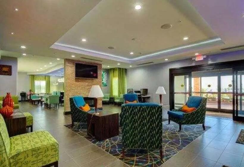 ホテル Comfort Inn & Suites Tulsa I44 West  Rt 66