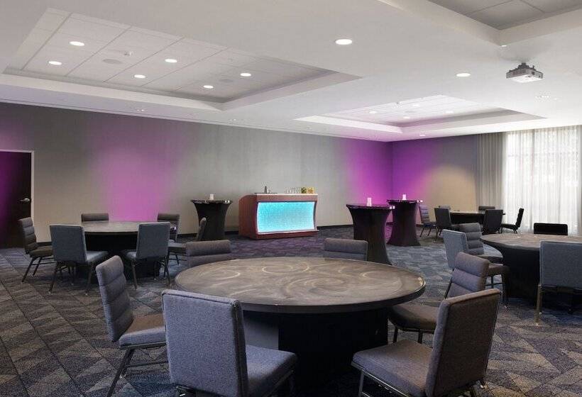 בית מלון כפרי Courtyard By Marriott Lubbock Downtown/university Area