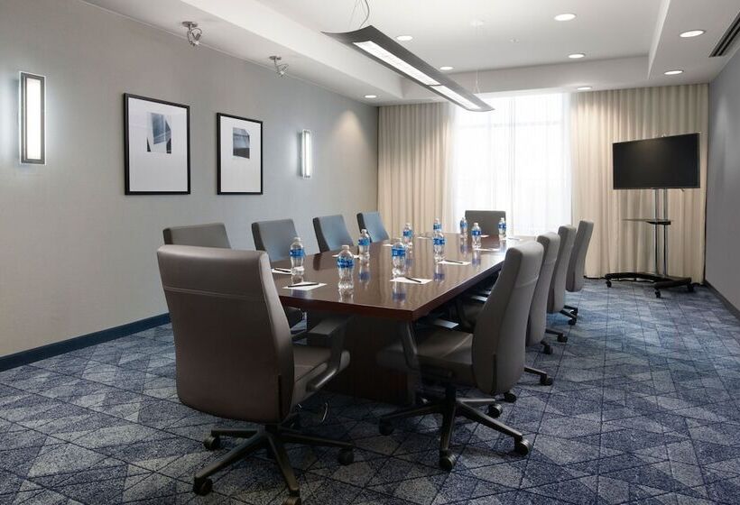 בית מלון כפרי Courtyard By Marriott Lubbock Downtown/university Area