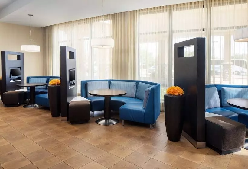 ホテル Courtyard By Marriott Lubbock Downtown/university Area