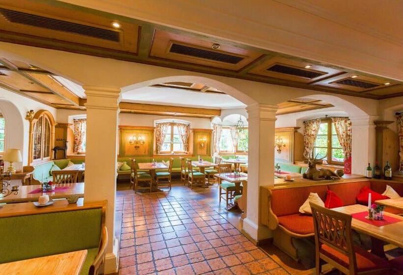 Hotelli Deva Villa Mittermaier