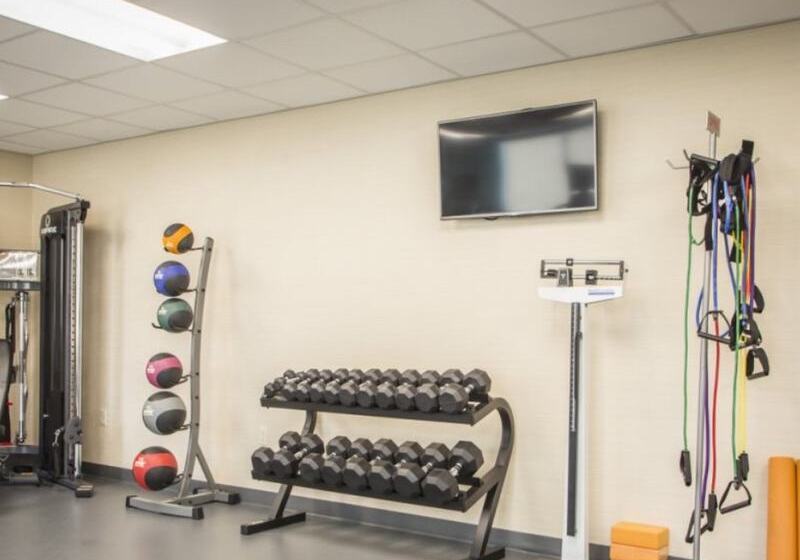 فندق Fairfield Inn & Suites By Marriott Waterloo Cedar Falls