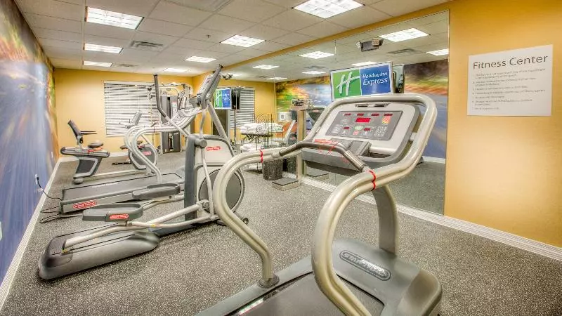 ホテル Holiday Inn Express Wichita South, An Ihg