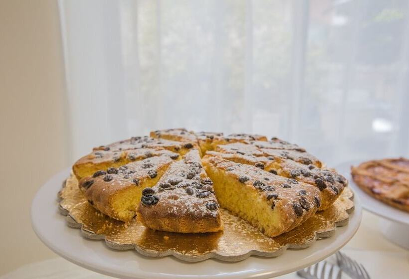 בית מלון כפרי Hollywood