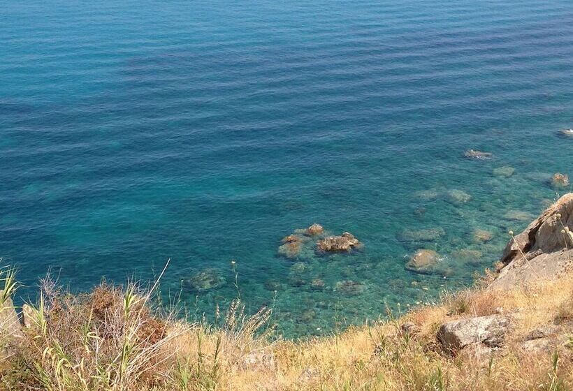 בית מלון כפרי Infinity Resort Tropea