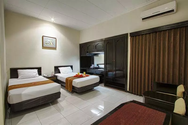 호텔 Montana Dua Malang