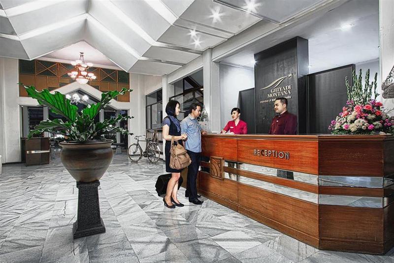 فندق Montana Dua Malang