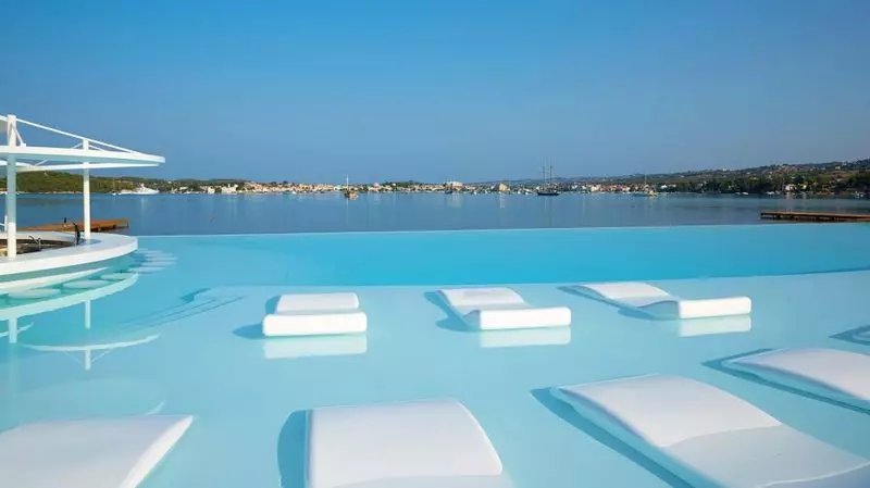 ホテル Nikki Beach Resort & Spa