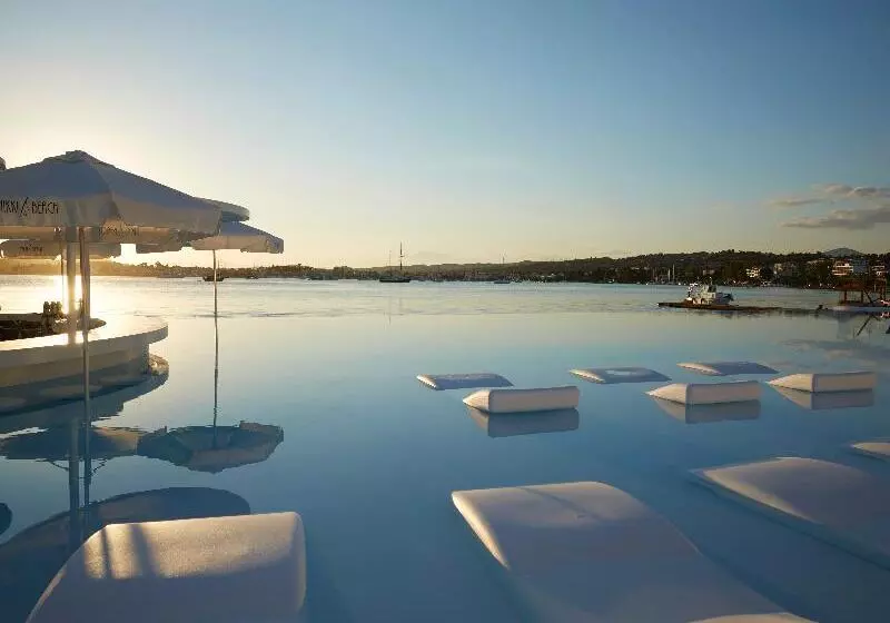 ホテル Nikki Beach Resort & Spa